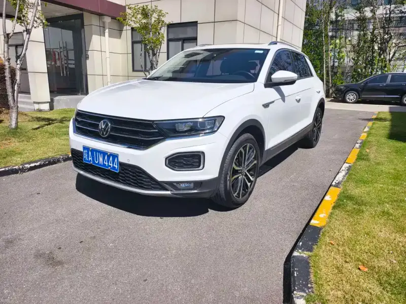 Volkswagen T-Roc, 2022