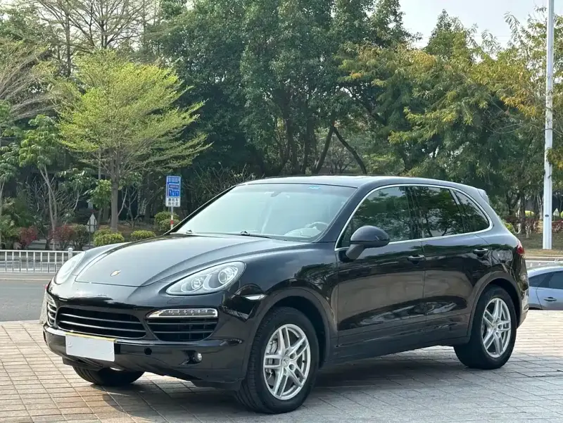 Porsche Cayenne, 2011