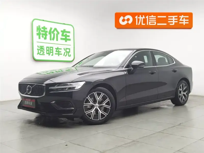 Volvo S60, 2025