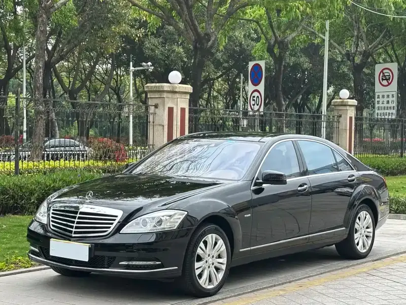 Mercedes-Benz S-Class, 2011