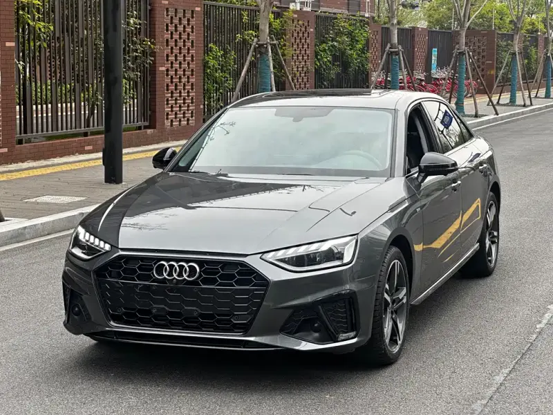Audi A4L, 2022