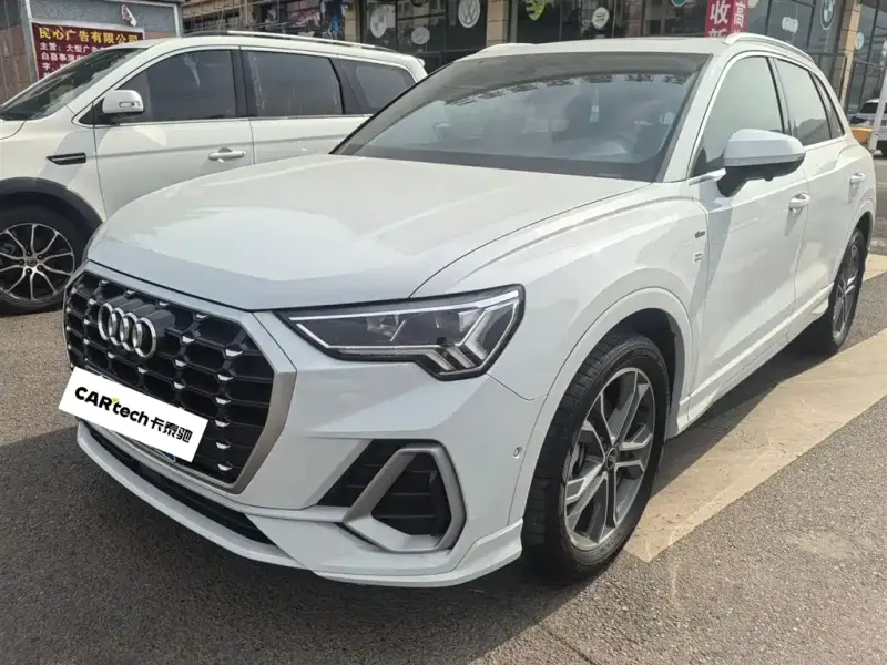 Audi Q3, 2023