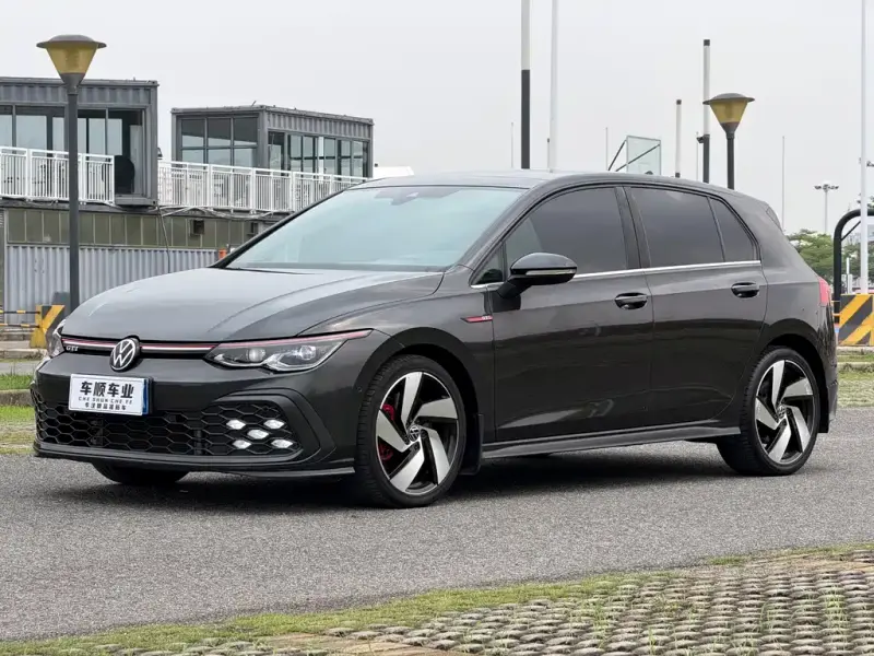Volkswagen Golf GTI, 2023
