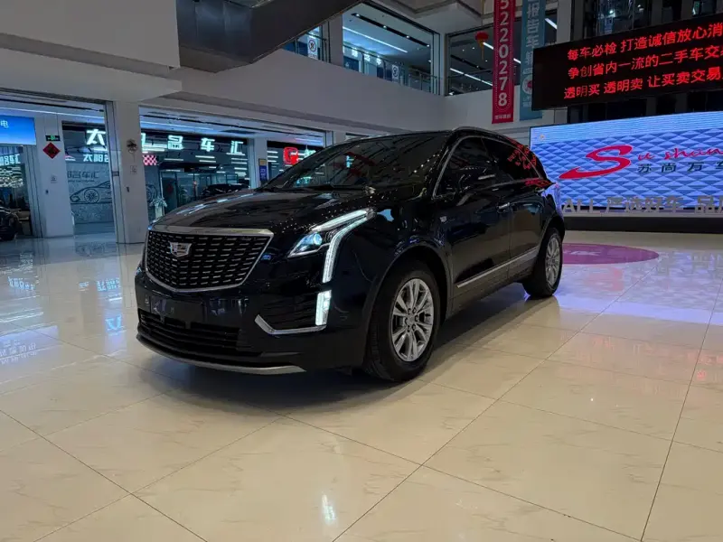 Cadillac XT5, 2022