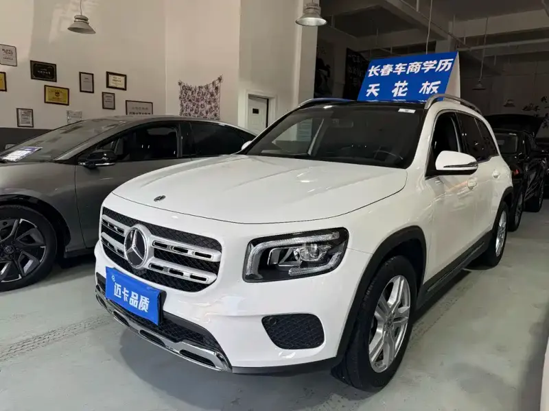 Mercedes-Benz GLB, 2023