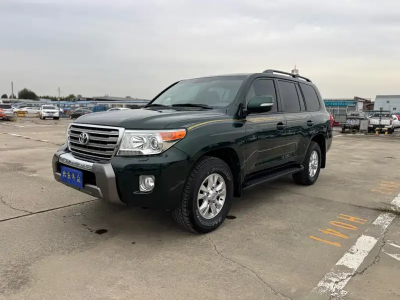 Toyota Land Cruiser, 2013