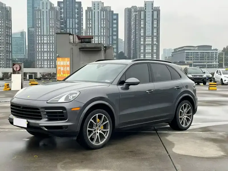 Porsche Cayenne, 2021