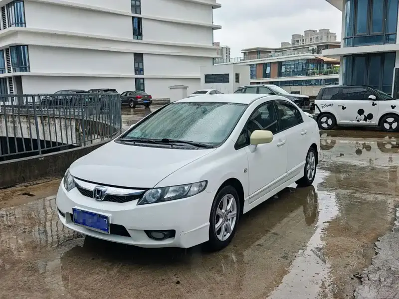 Honda Civic, 2010