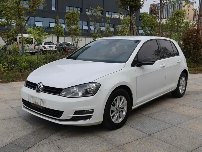 Volkswagen Golf, 2015