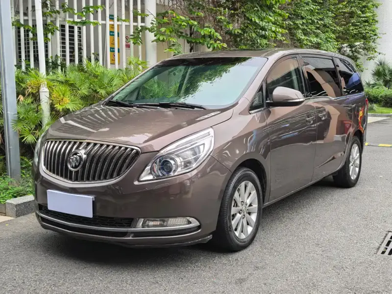 Buick GL8, 2016