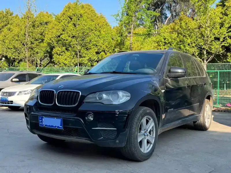 BMW X5 (Import), 2012
