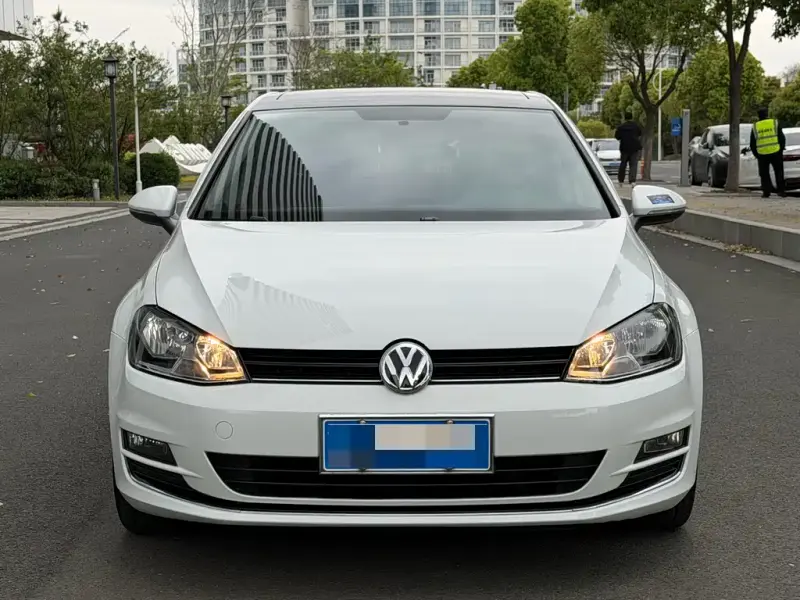 Volkswagen Golf, 2016