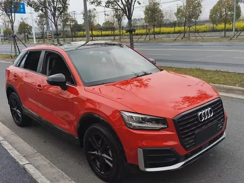 Audi Q2L, 2020