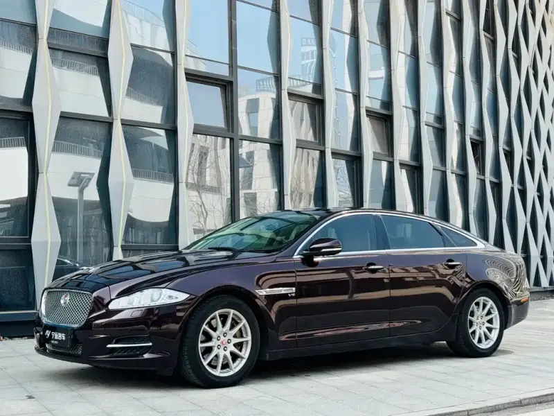 Jaguar XJ, 2014