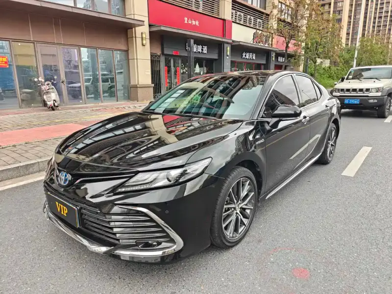Toyota Camry, 2023