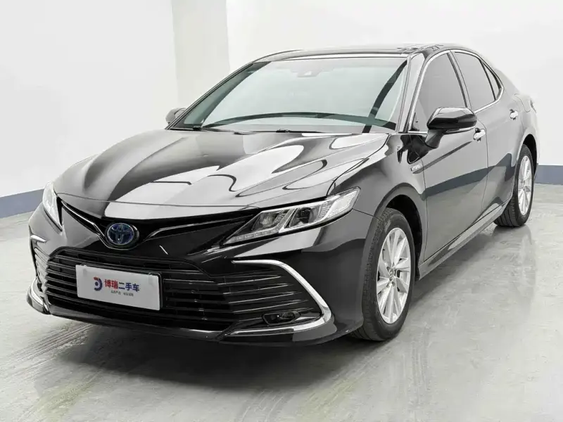 Toyota Camry, 2023