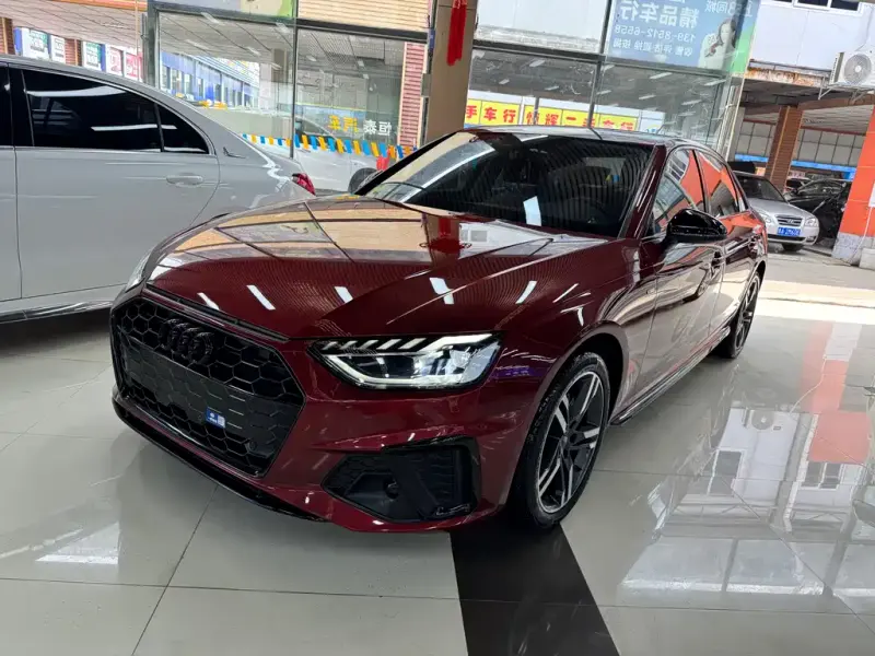 Audi A4L, 2022