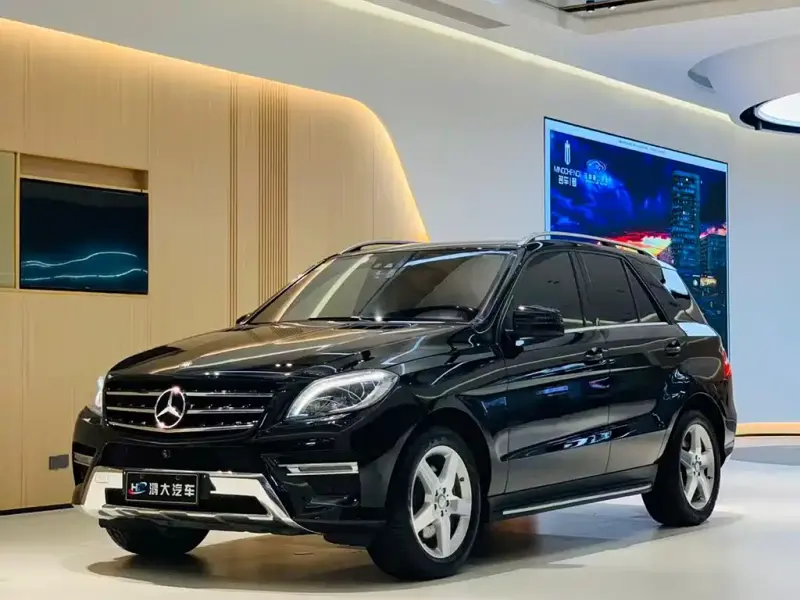 Mercedes-Benz M-Class, 2015