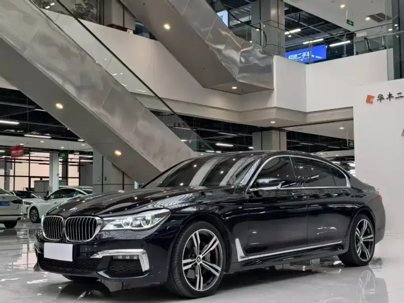 BMW 7 Series, 2019