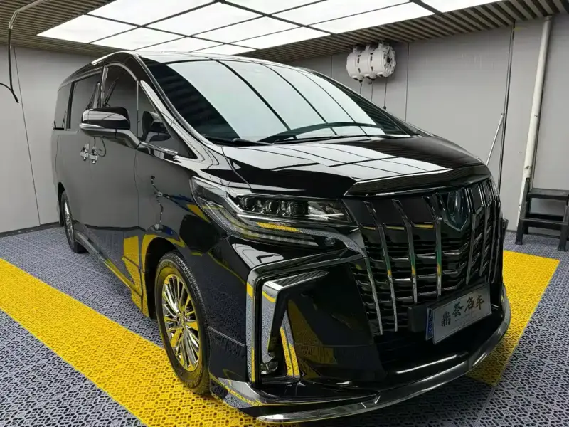 Toyota Alphard, 2021