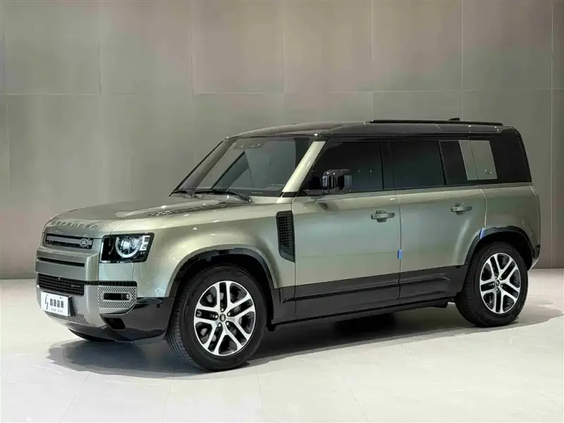 Land Rover Defender, 2023
