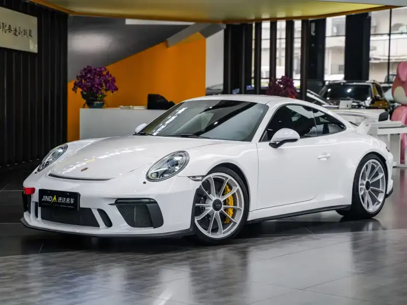 Porsche 911, 2018