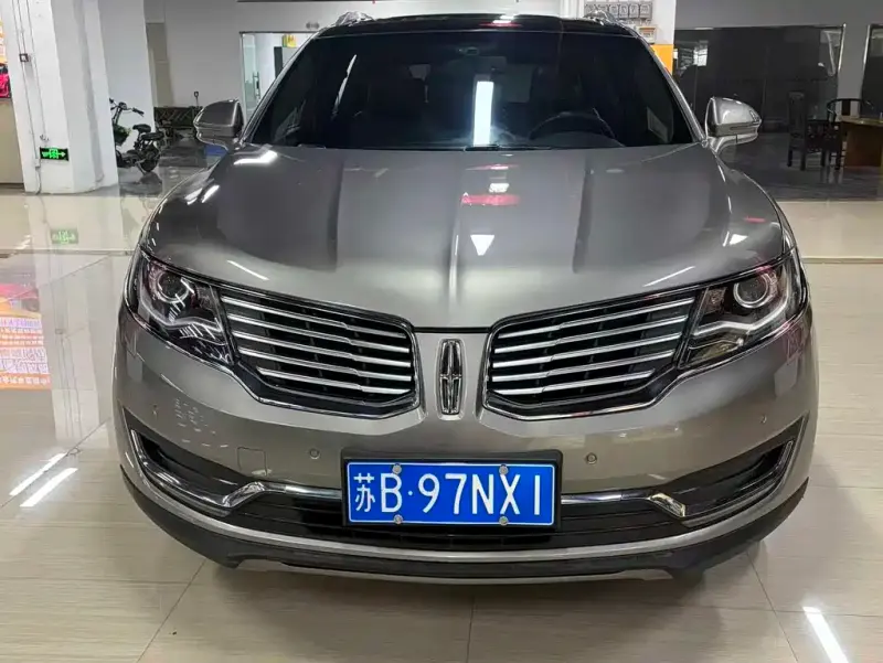Lincoln MKX, 2017
