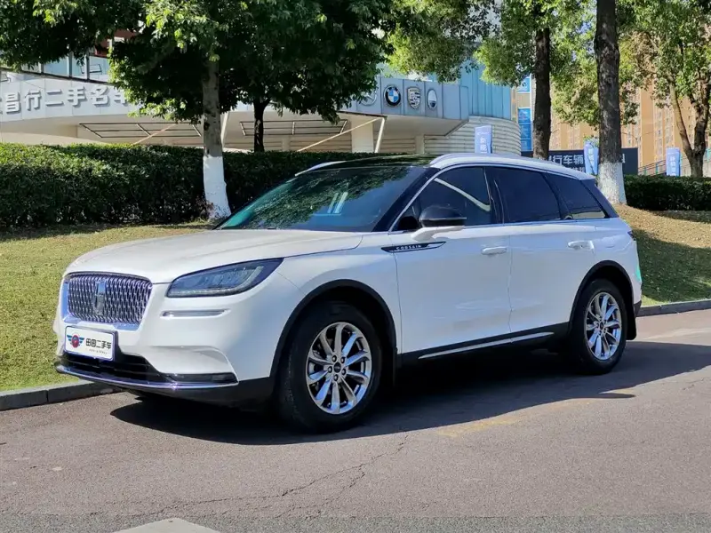 Lincoln Corsair, 2021