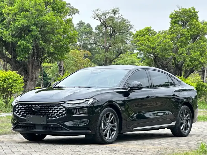 Ford Mondeo, 2025