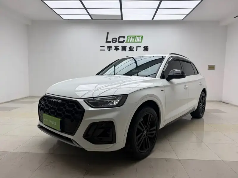 Audi Q5L, 2023