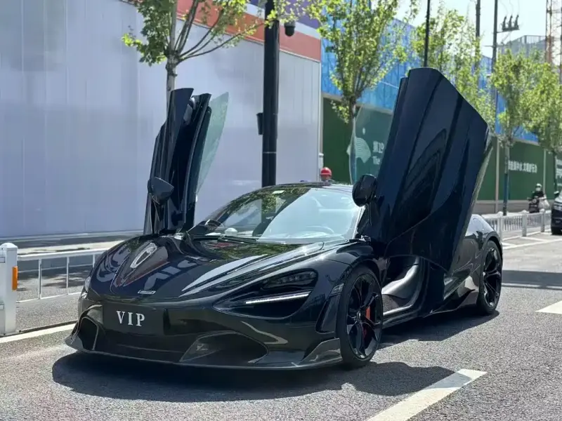 McLaren 720S, 2020