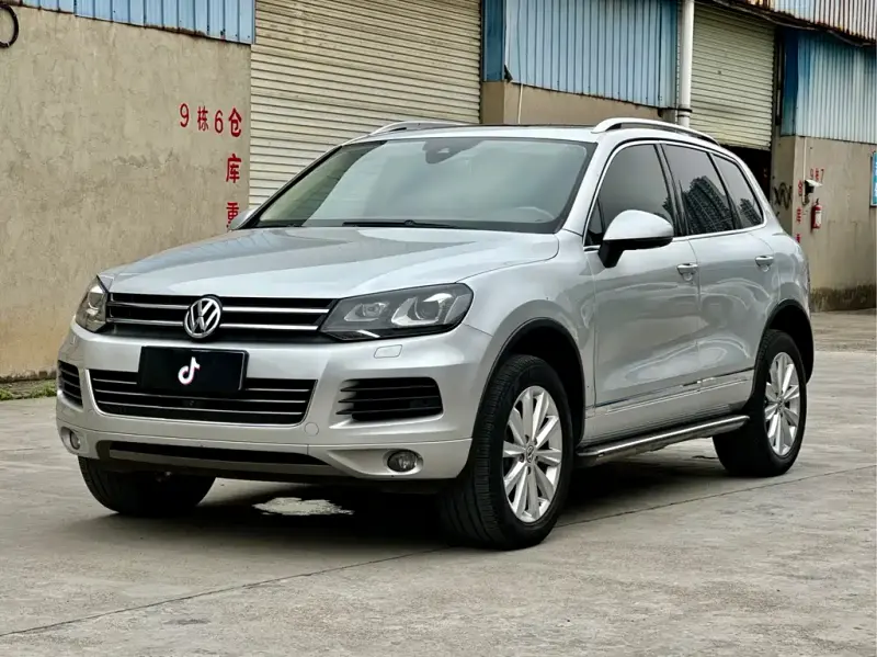 Volkswagen Touareg, 2012