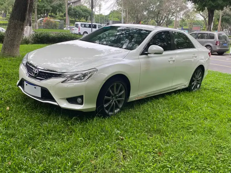 Toyota Reiz, 2016
