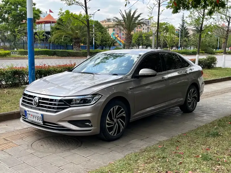 Volkswagen Sagitar, 2021