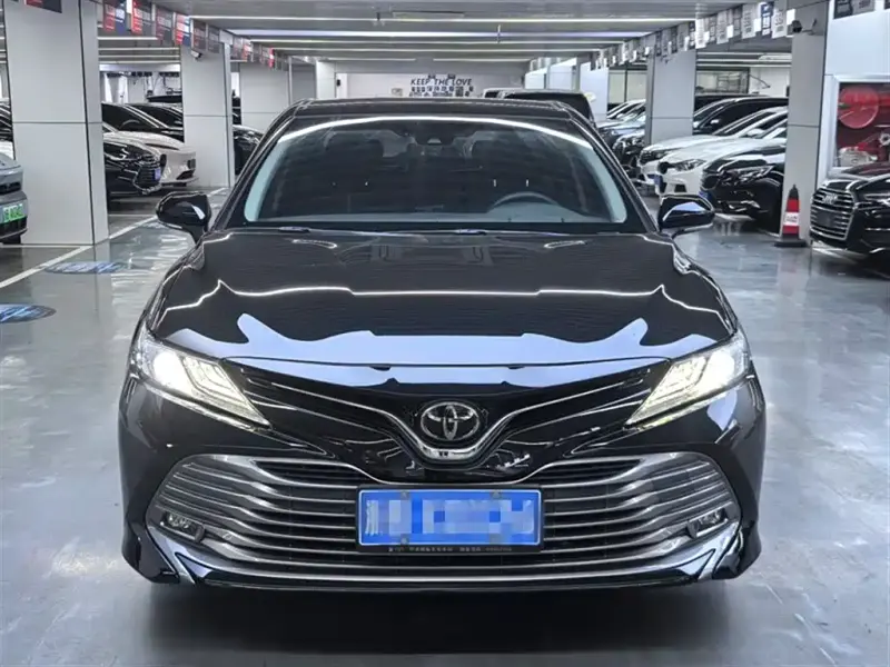 Toyota Camry, 2020
