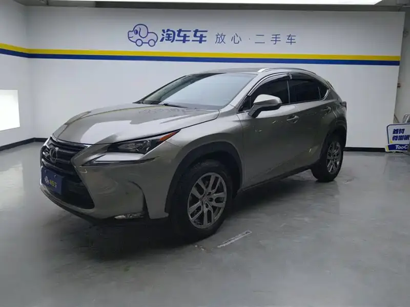 Lexus NX, 2016