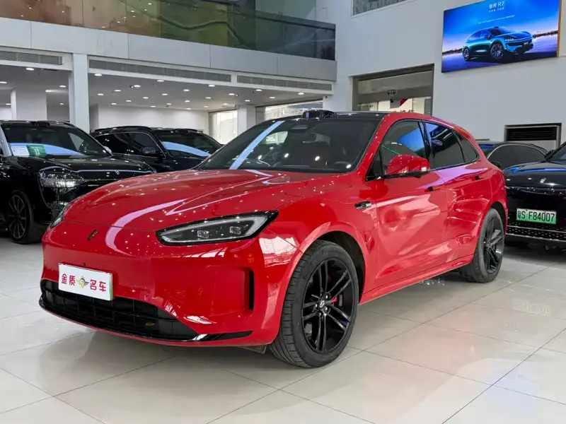 AITO M5, 2025