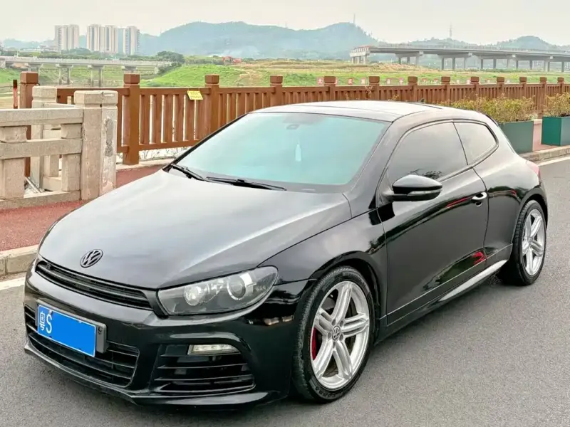 Volkswagen Scirocco, 2010