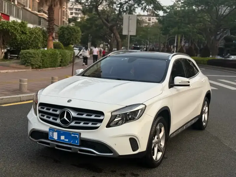 Mercedes-Benz GLA, 2018