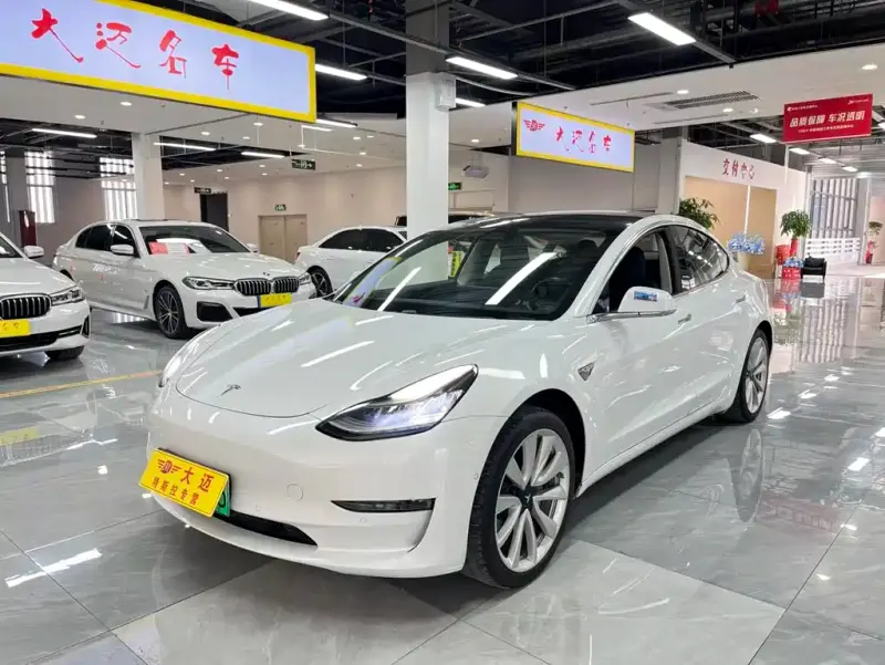 Tesla Model 3, 2019