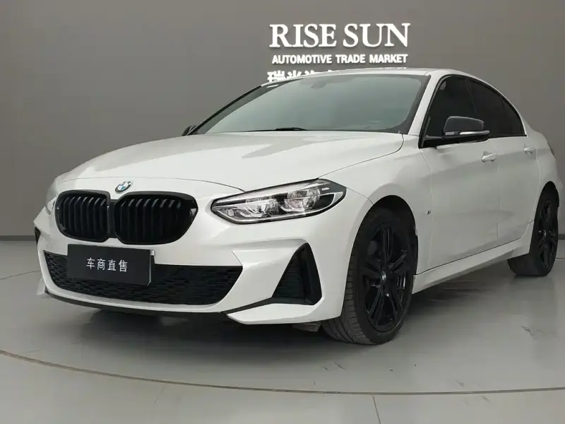 BMW 1 Series, 2023