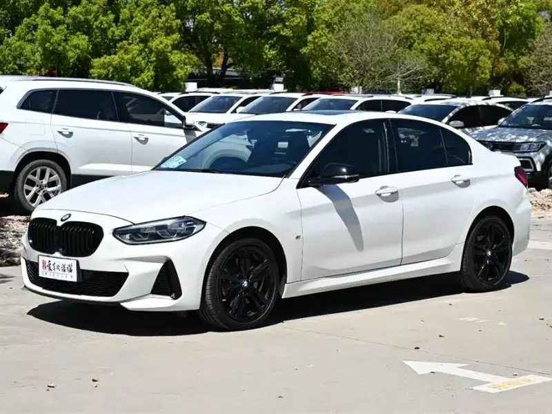 BMW 1 Series, 2023