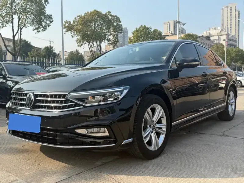 Volkswagen Magotan, 2025