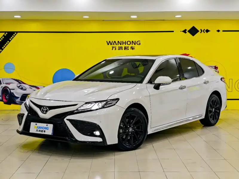 Toyota Camry, 2023