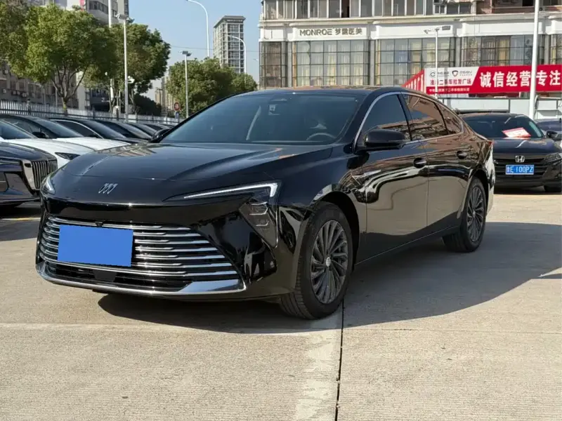 Buick LaCrosse, 2025