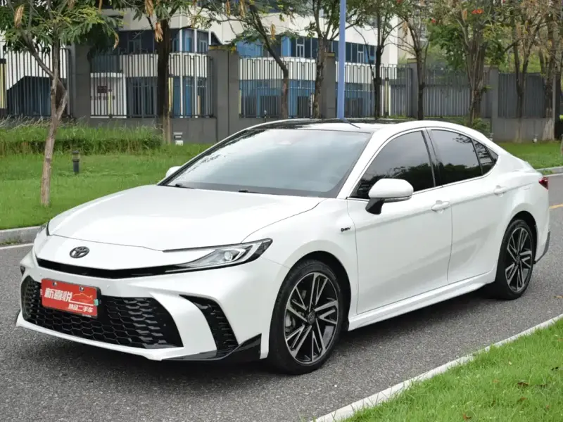 Toyota Camry, 2025