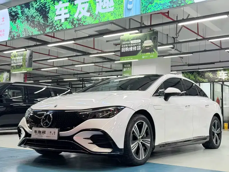 Mercedes-Benz EQE, 2023
