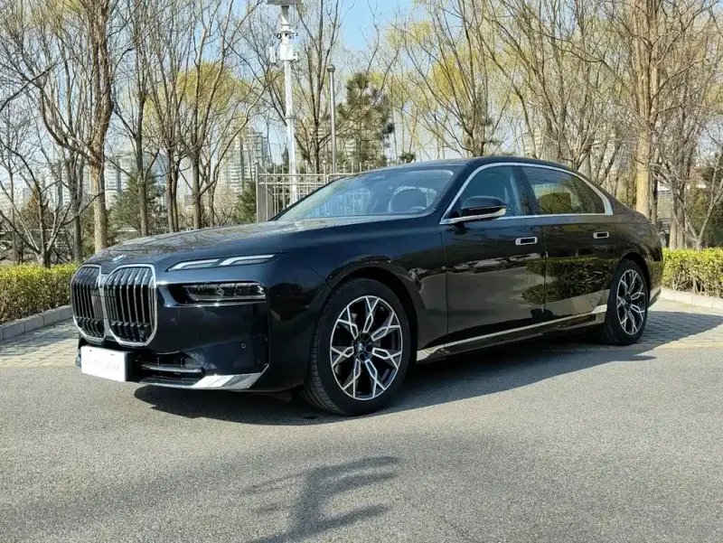 BMW 7 Series, 2025