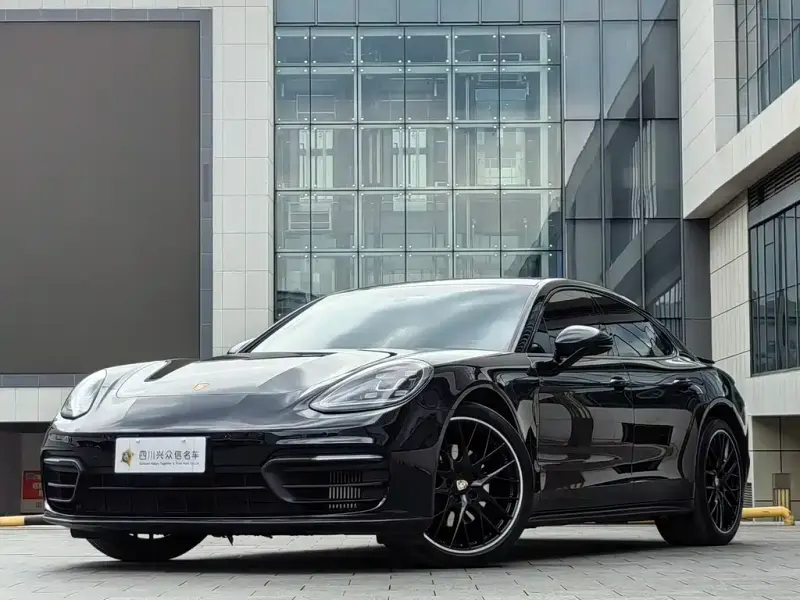 Porsche Panamera, 2024