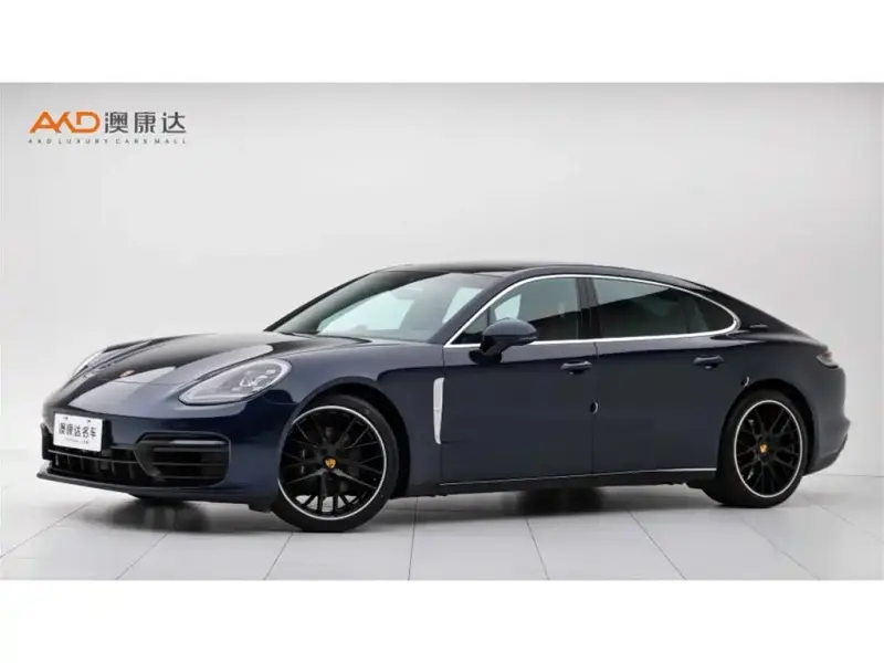 Porsche Panamera, 2023
